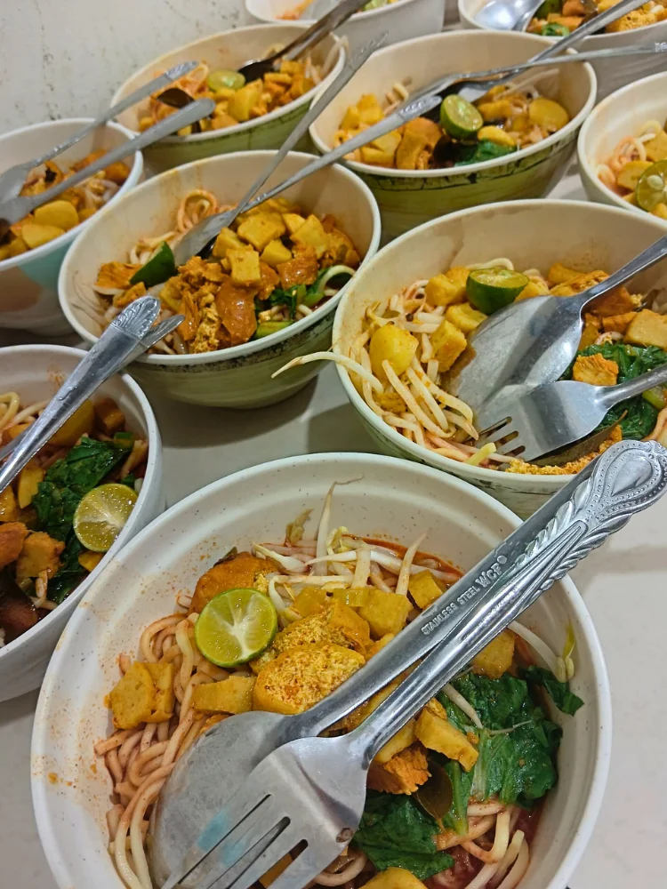 Cheat Day Curry Laksa